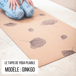 Le super tapis de yoga de voyage pliable Ginko - Yogamatata